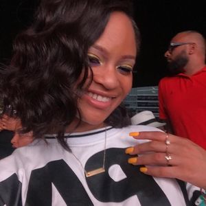 Meet your Posher, Symone